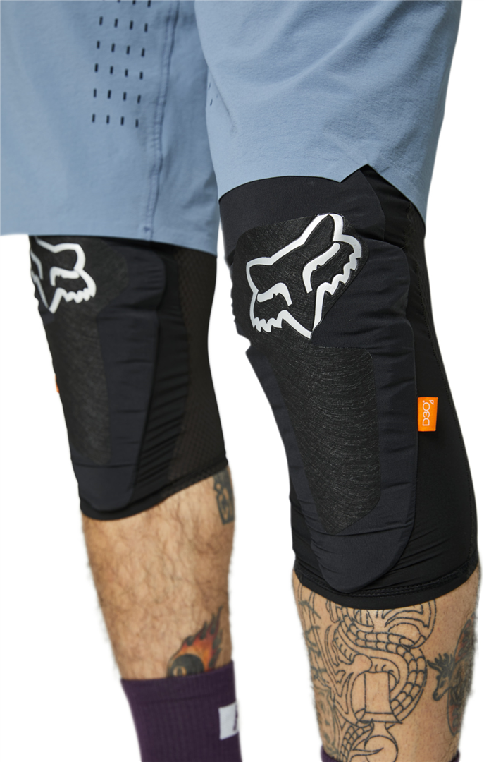 Ochraniacze na kolana FOX Enduro D3O Knee - CentrumRowerowe.pl